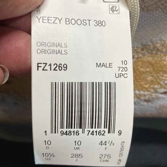 Yeezy 380 pepper - Picture 6 of 9
